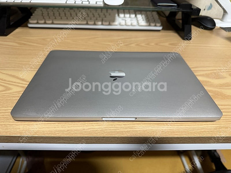 맥북프로2020 M1 8g 512gb팝니다--1