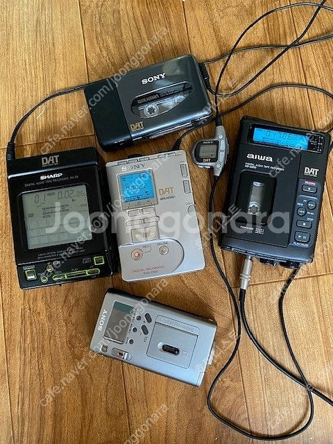 소장용 소니 포터블DAT(TCD-D100)판매하거나 타...--2