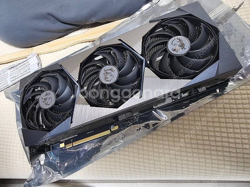 msi RTX 3080Ti 슈프림x 팝니다--3