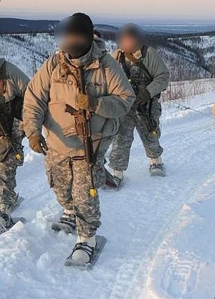 미군 프리마로프트 오리지널 파카 패딩 팔아요 신품 데드...--3