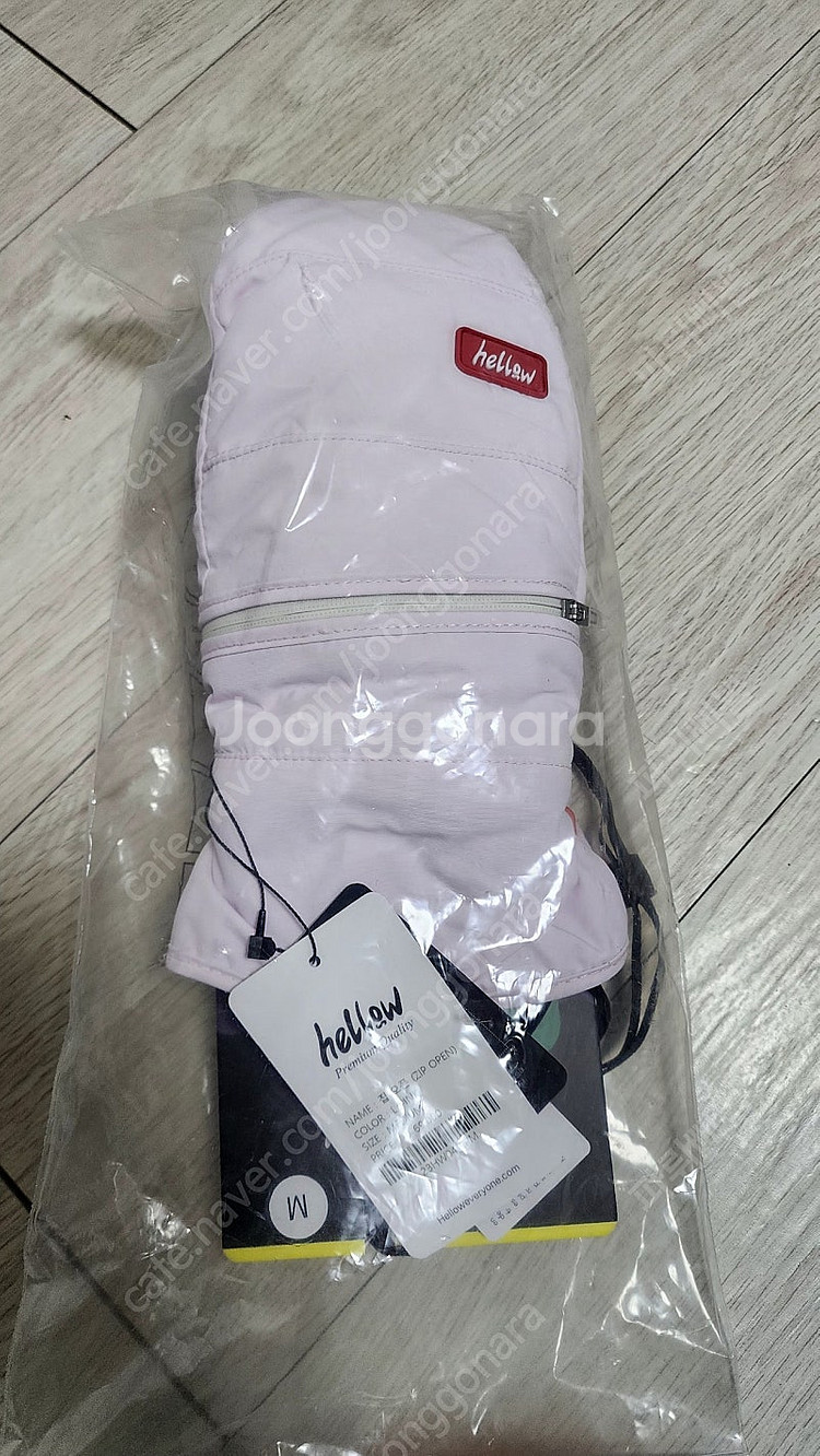 헬로우 장갑 팝니다--0