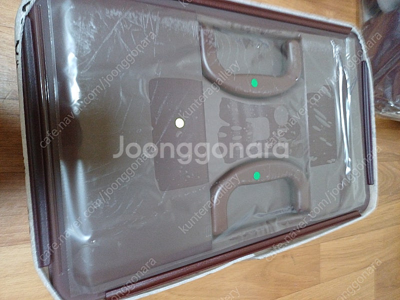 엘지 디오스 김치통 2종--1