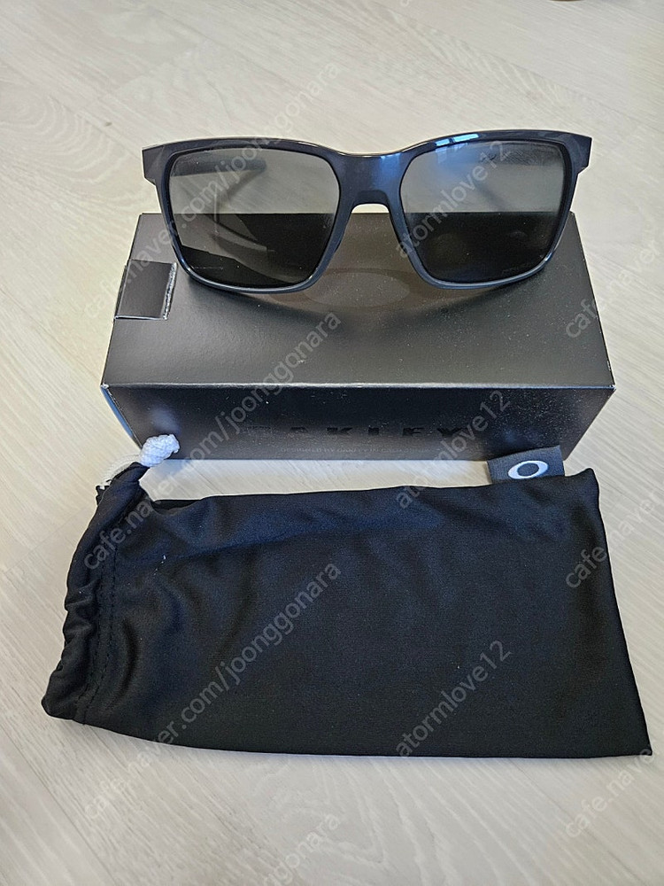 오클리 선글라스 판매합니다--0