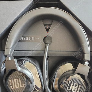 JBL Quantum 910 게이밍 헤드셋