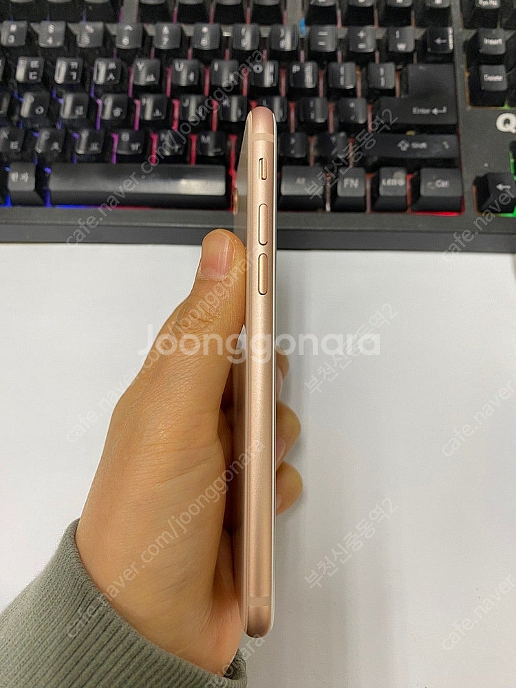195867 아이폰8 로즈골드 특SSS급 256GB 무잔상 배터리성능100% 인스타 22만 부천--4