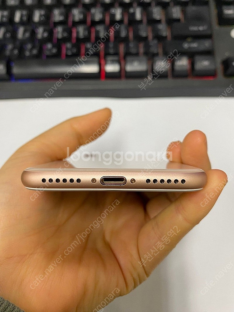 195867 아이폰8 로즈골드 특SSS급 256GB 무잔상 배터리성능100% 인스타 22만 부천--6