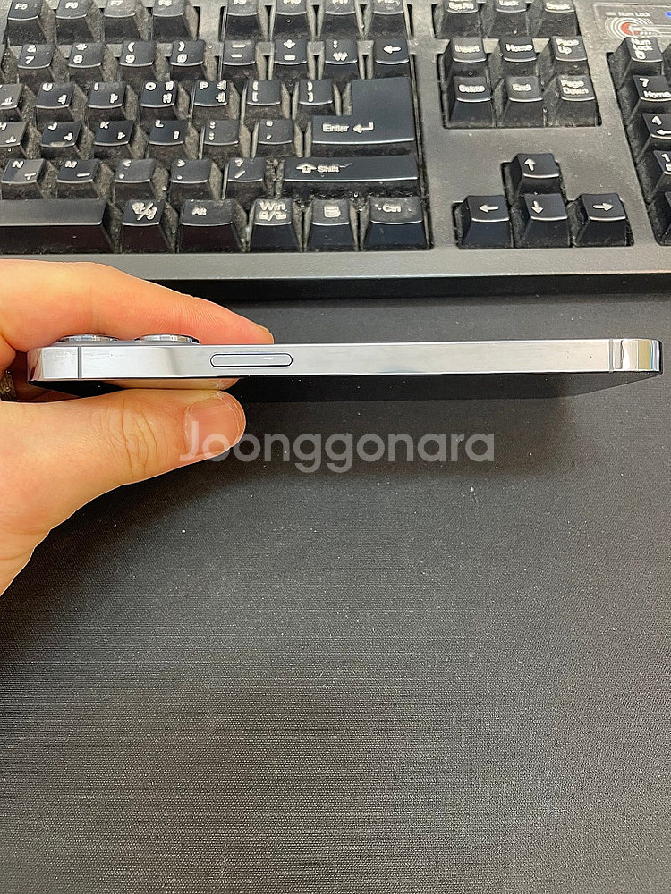 아이폰13프로 블루 256GB 상태좋은 중고56만팝니다--4