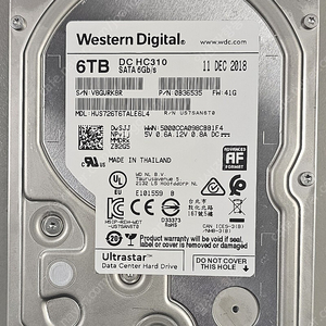 웨스턴디지털 SATA 6TB 3.5인치 디스크 판매합니다.