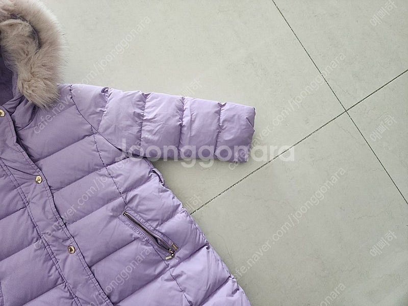 티파니 120사이즈 오리털 패딩팔아요--3
