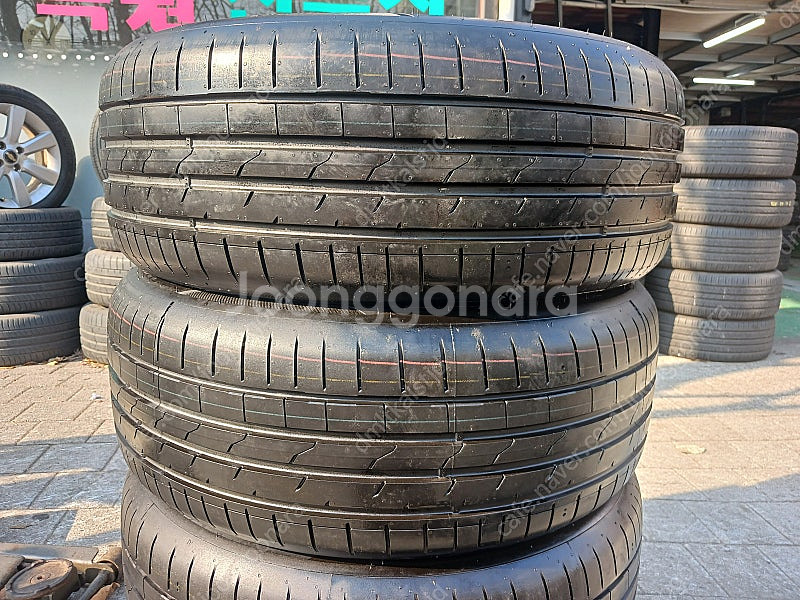 225 55 18 한국타이어 벤투스 S1evo3 별마킹...--2