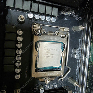 인텔 Intel i9-9900k / 기가바이트 z390 어로스 엘리트보드 / 삼성 DDR4 램32G (16G 2EA)