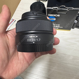 니콘 z dx 24mm f/1.7mm (24.7)