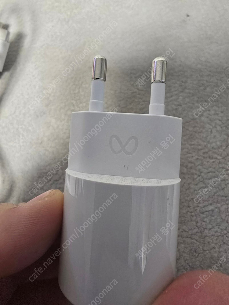 메타 퀘스트3 512G 판매합니다--3