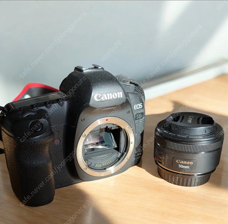 (액정파손)5d mark 2 , 50mm f1.8 일괄판매 캐논 EOS 5D Mark II 50mm 렌즈 이미지