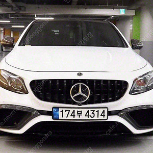 벤츠 E-클래스 W213 E63 AMG 4MATIC+ 중고차 판매합니다 ★전액할부★저신용★