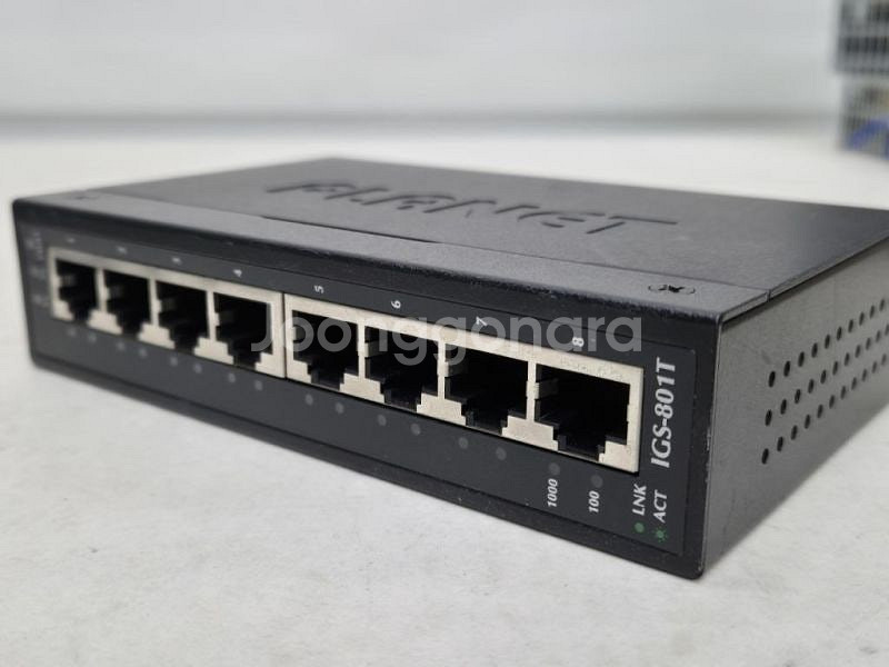 PLANET IGS-801T 이더넷 스위치--1