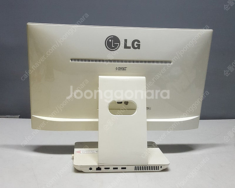 23인치 LG일체형컴퓨터(23V540-LT15K ) 판...--2