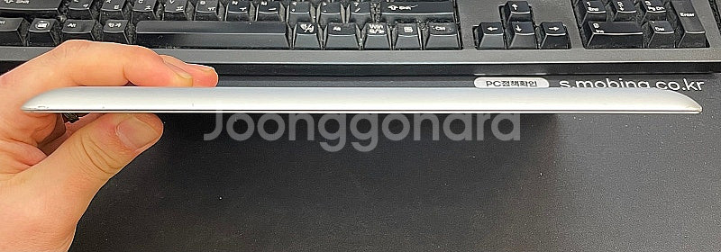 아이패드4 WIFI 화이트 16GB 상태좋은 중고4만팝...--6