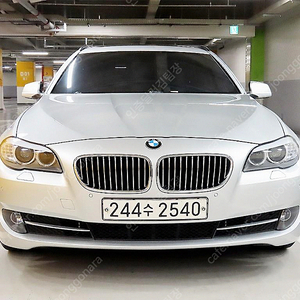 BMW 5시리즈 (F10) 520d 투어링 판매합니다 ★전액할부★저신용★