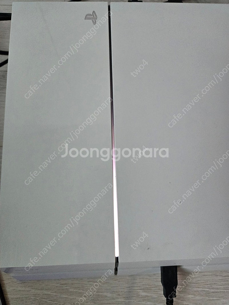 PS4 본체+정품패드2개+충전거치대+VR건그레이브 번들...--4