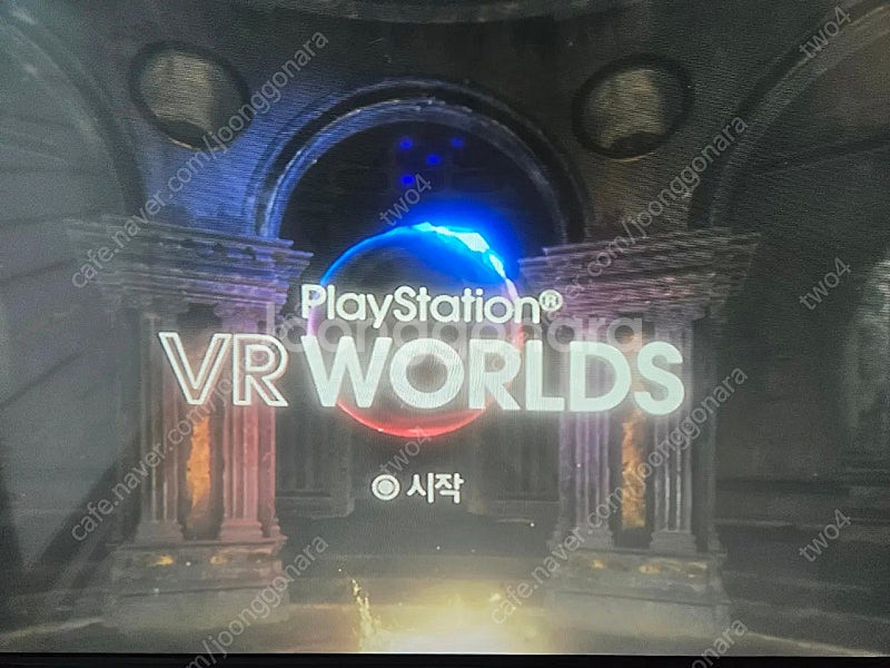 PS4 본체+정품패드2개+충전거치대+VR건그레이브 번들...--7
