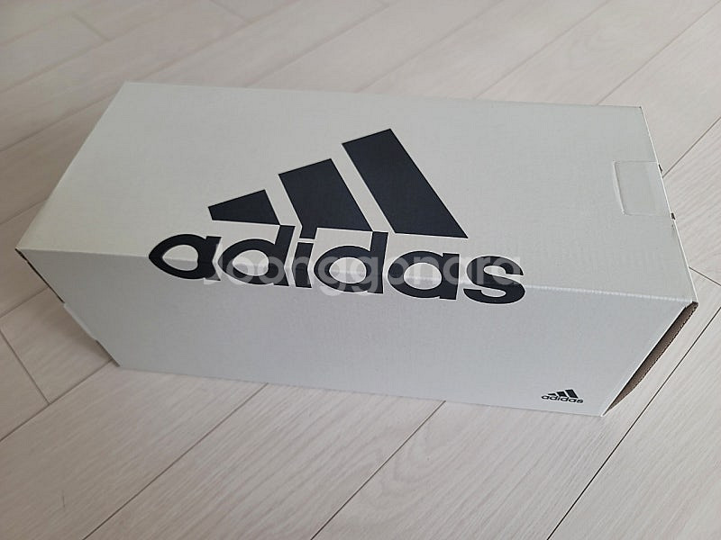 (새상품) 아디다스 알파바운스 슬리퍼 그레이 245--3