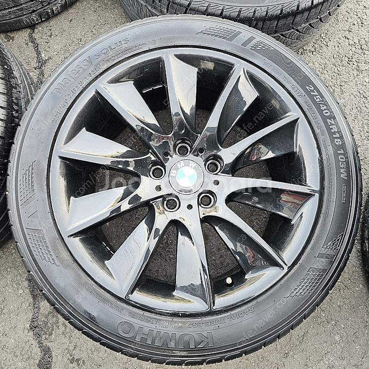 BMW F바디 5시리즈 터빈 18인치 순정 휠타이어 세...--2