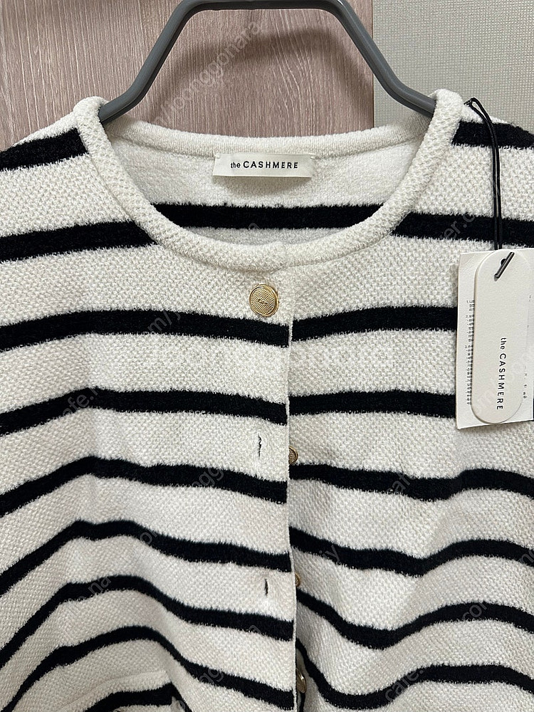 한섬 비품 더캐시미어 스트라이프 하프 니트 자켓 90(66)--3