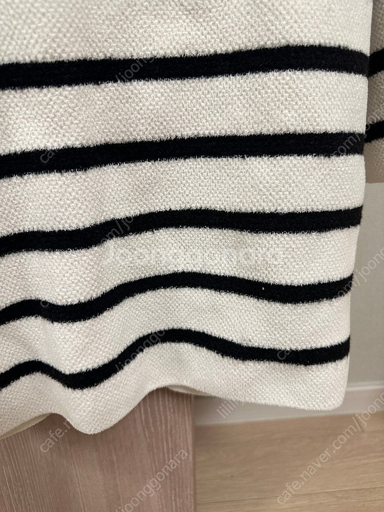 한섬 비품 더캐시미어 스트라이프 하프 니트 자켓 90(66)--6