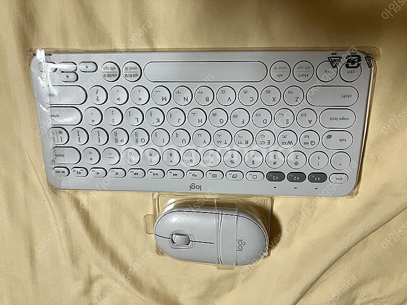 logitech 한영자판/마우스(무선)--0