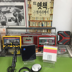 워크맨/MD플레이어 작동품(껌전지로 작동됨):Sharp MD-DS77까망+Aiwa 헤드셋+샤프리모컨+샤프껌전지+중고MD1장/무료배송