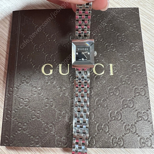 Gucci 여성시계