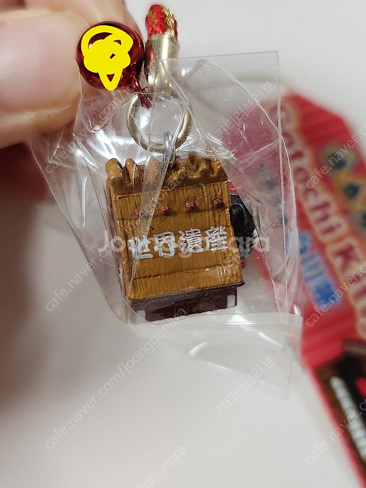 헬로키티 히다 시라카와고 한정 세계유산 키티 스트랩 고...--4