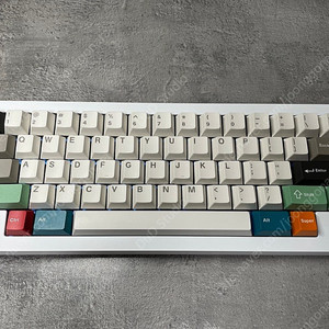 Sangeo60 상어60 상어 해피해킹 HHKB 화이트 팝니다.