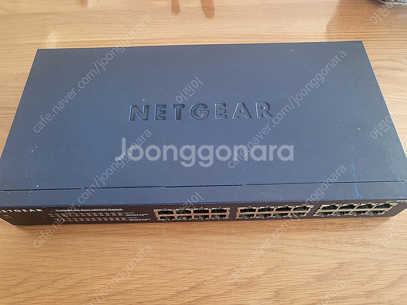 넷기어 스위칭 허브 24포트--0