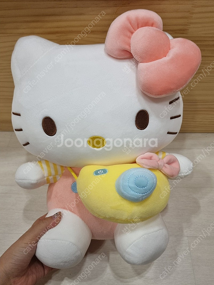 산리오 헬로키티 봉제인형--1