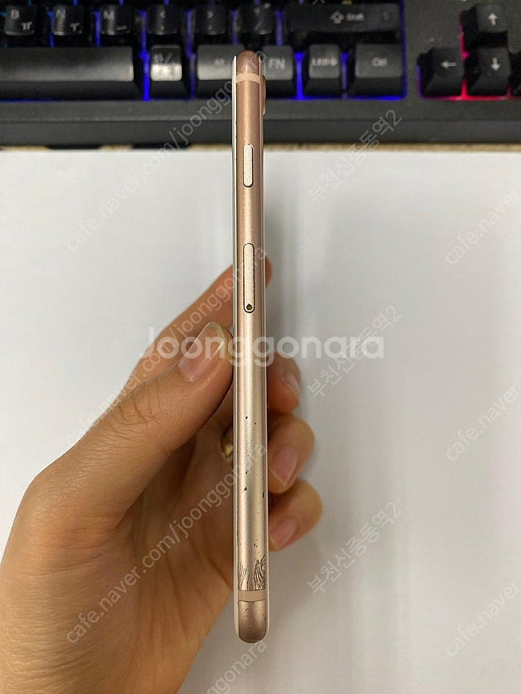 198596 아이폰8 로즈골드 액정SS급 64GB 무잔...--5