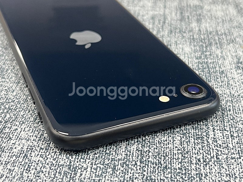 (자급제) 아이폰SE3 128G 블랙 외관 깨끗한 단말...--7