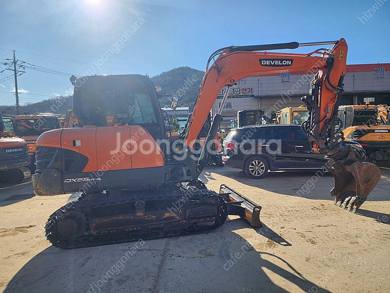 중고굴삭기 두산 DX55MT-5K 2021년식 회전링크...--1