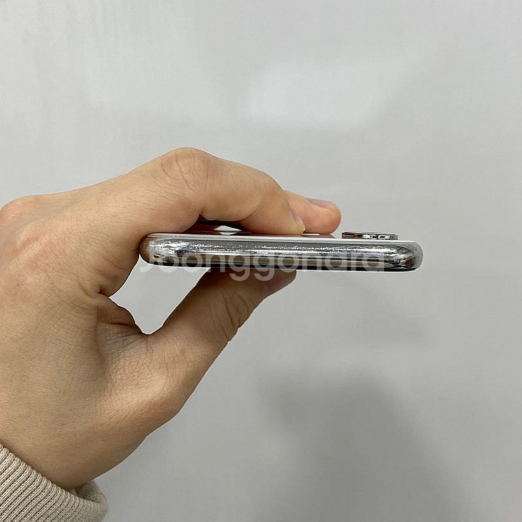 59973 아이폰X 64기가 실버 공기계 팝니다 20만...--5