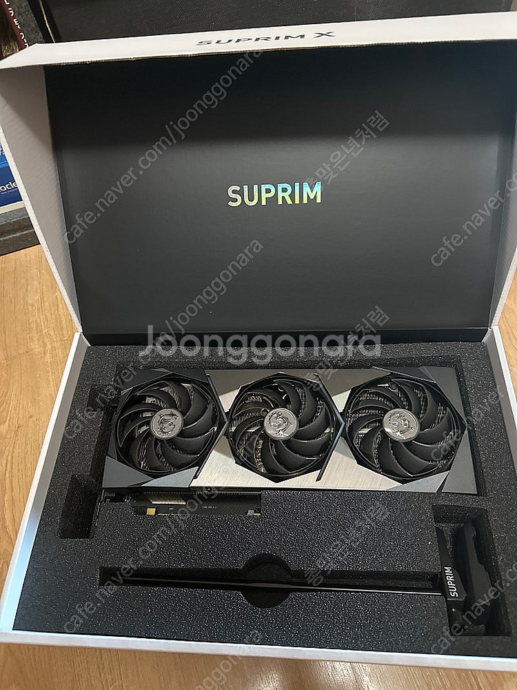 rtx3080 슈프림 팝니다--0