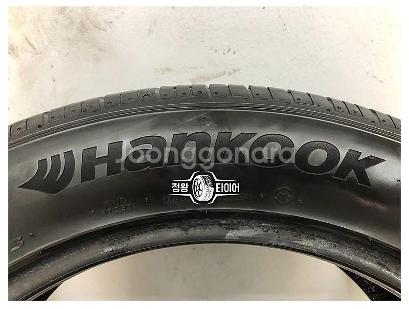 중고타이어 한국타이어 벤투스 S2ASX 215/55R1...--2
