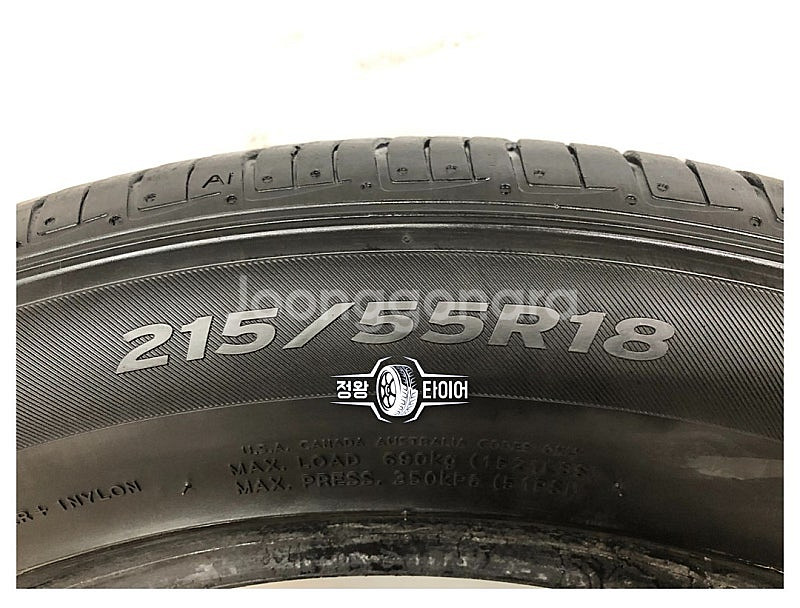 중고타이어 한국타이어 벤투스 S2ASX 215/55R1...--4