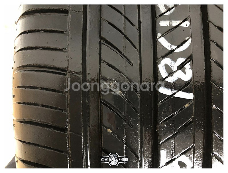 중고타이어 한국타이어 벤투스 S2ASX 215/55R1...--6