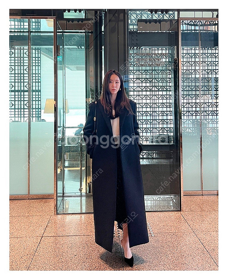 드모어 럭스 버진울 맥시 코트 (블랙66) 팔아요--2