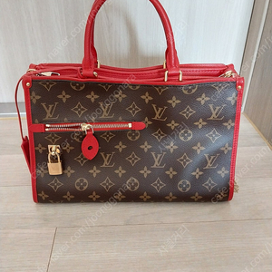 [개인] 루이비통 Louis Vuitton M43433 POPINCOURT PM 포팽쿠르 모노그램 팝니다.