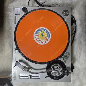 턴테이블테크닉스(TECHNICS)SL-1200MK2.