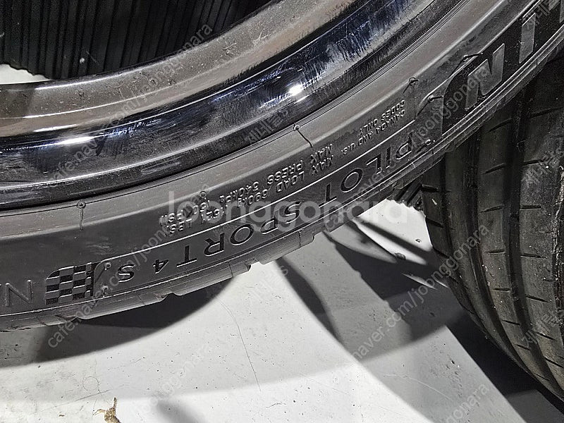 포르쉐 911(992) 카레라 터보S 정품 휠 타이어 ...--1