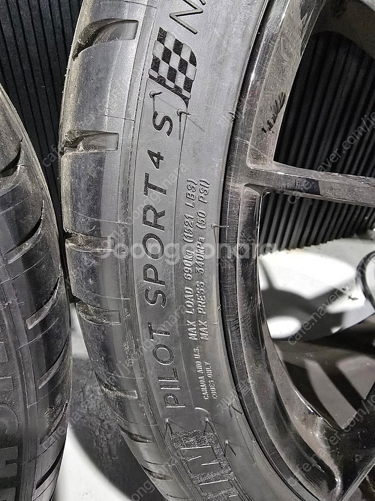 포르쉐 911(992) 카레라 터보S 정품 휠 타이어 ...--2
