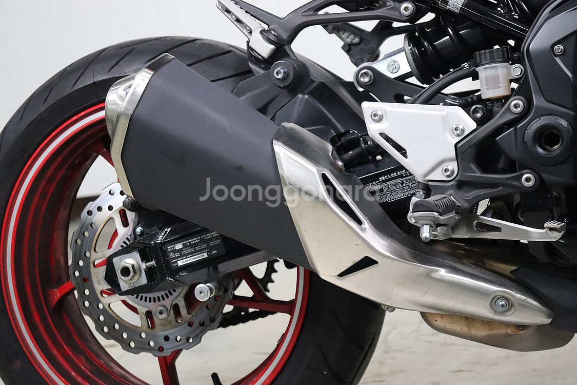 2022년식 가와사키-Z900ABS 깔끔한 바이크 판매...--9